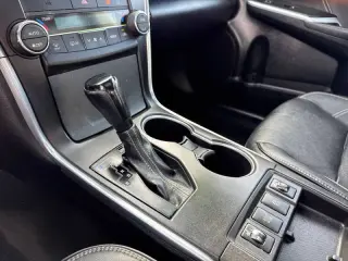 2015 Toyota Camry Hybrid XLE