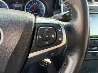 2015 Toyota Camry Hybrid XLE