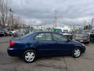 2005 Toyota Corolla LE