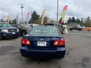 2005 Toyota Corolla LE