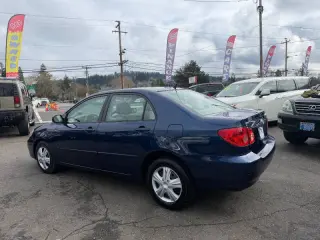 2005 Toyota Corolla LE