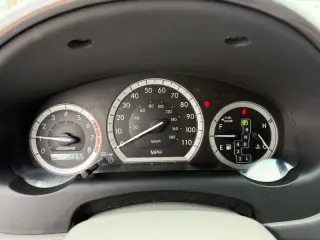 2004 Toyota Sienna XLE 7 Passenger