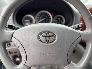 2004 Toyota Sienna XLE 7 Passenger