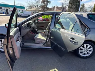 2003 Toyota Camry XLE