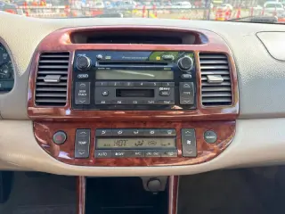 2003 Toyota Camry XLE