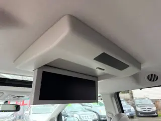 2013 Toyota Sienna XLE 7-Passenger Auto Access Seat