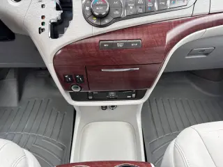 2013 Toyota Sienna XLE 7-Passenger Auto Access Seat