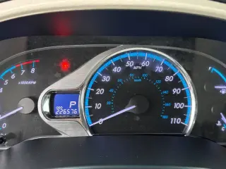2013 Toyota Sienna XLE 7-Passenger Auto Access Seat
