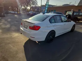 2014 BMW 3 Series 320i
