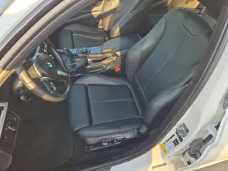 2014 BMW 3 Series 320i