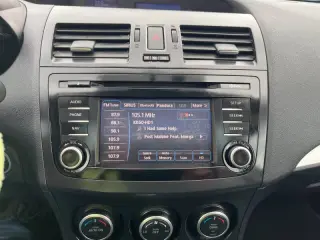 2013 Mazda MAZDA3 i Grand Touring