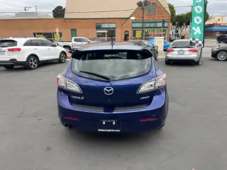 2013 Mazda MAZDA3 i Grand Touring