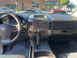 2007 Nissan Titan SE