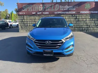 2016 Hyundai Tucson SE