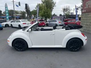 2009 Volkswagen New Beetle Convertible Base PZEV