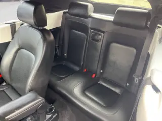 2009 Volkswagen New Beetle Convertible Base PZEV