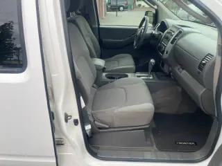 2009 Nissan Frontier SE V6