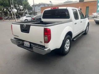 2009 Nissan Frontier SE V6