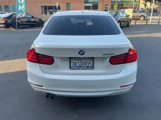 2015 BMW 3 Series 328i