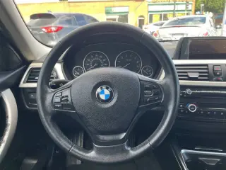 2015 BMW 3 Series 320i