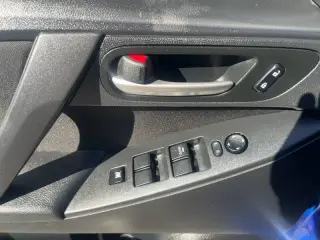2013 Mazda MAZDA3 i Touring