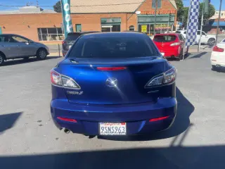 2013 Mazda MAZDA3 i Touring