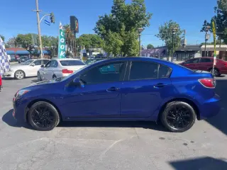 2013 Mazda MAZDA3 i Touring