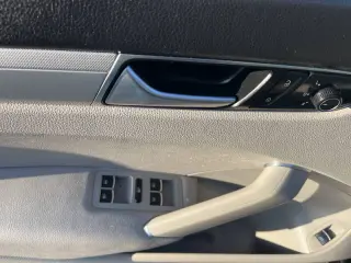 2016 Volkswagen Passat 1.8T S