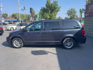 2013 Dodge Grand Caravan R/T
