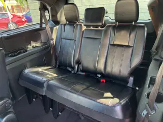 2013 Dodge Grand Caravan R/T