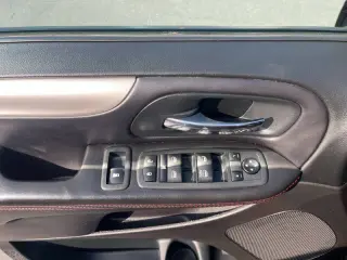 2013 Dodge Grand Caravan R/T