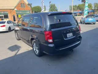 2013 Dodge Grand Caravan R/T