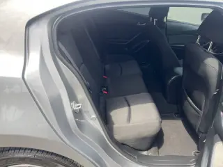 2015 Mazda MAZDA3 i Sport