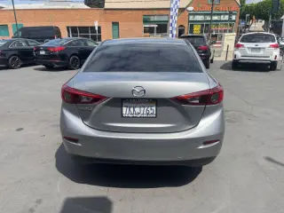 2015 Mazda MAZDA3 i Sport