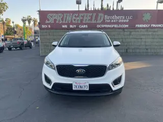 2016 Kia Sorento LX