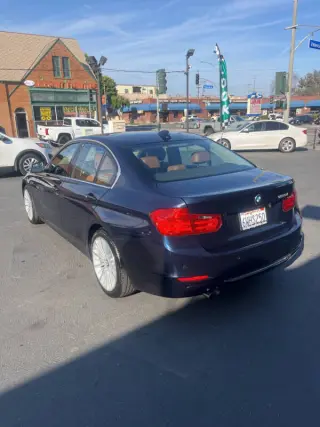 2012 BMW 3 Series 328i