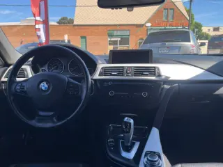 2012 BMW 3 Series 328i