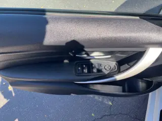 2012 BMW 3 Series 328i