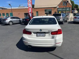 2012 BMW 3 Series 328i
