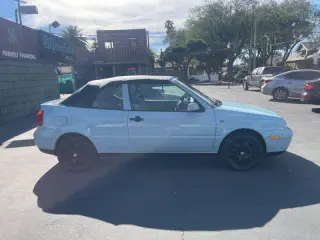 2002 Volkswagen Cabrio GLX