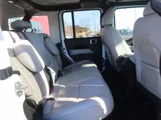 Jeep Wrangler Unlimited 2021 4x4 Sahara 4xe 4dr SUV