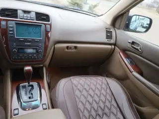 Acura MDX 2005 AWD Touring 4dr SUV