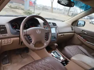 Acura MDX 2005 AWD Touring 4dr SUV