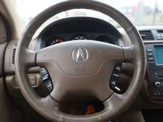 Acura MDX 2005 AWD Touring 4dr SUV