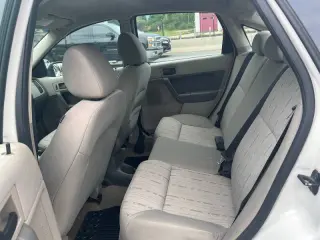 2010 Ford Focus SE