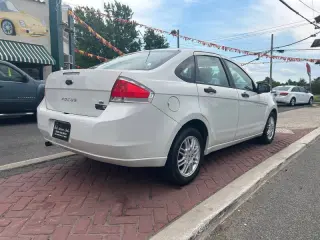 2010 Ford Focus SE