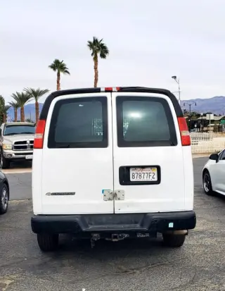 2017 Chevrolet Express 2500