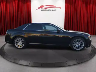 2012 Chrysler 300