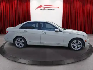 2011 Mercedes-Benz C-Class C 300 Luxury