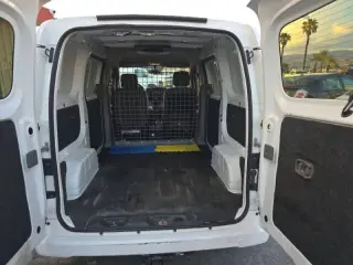 2015 Nissan NV200